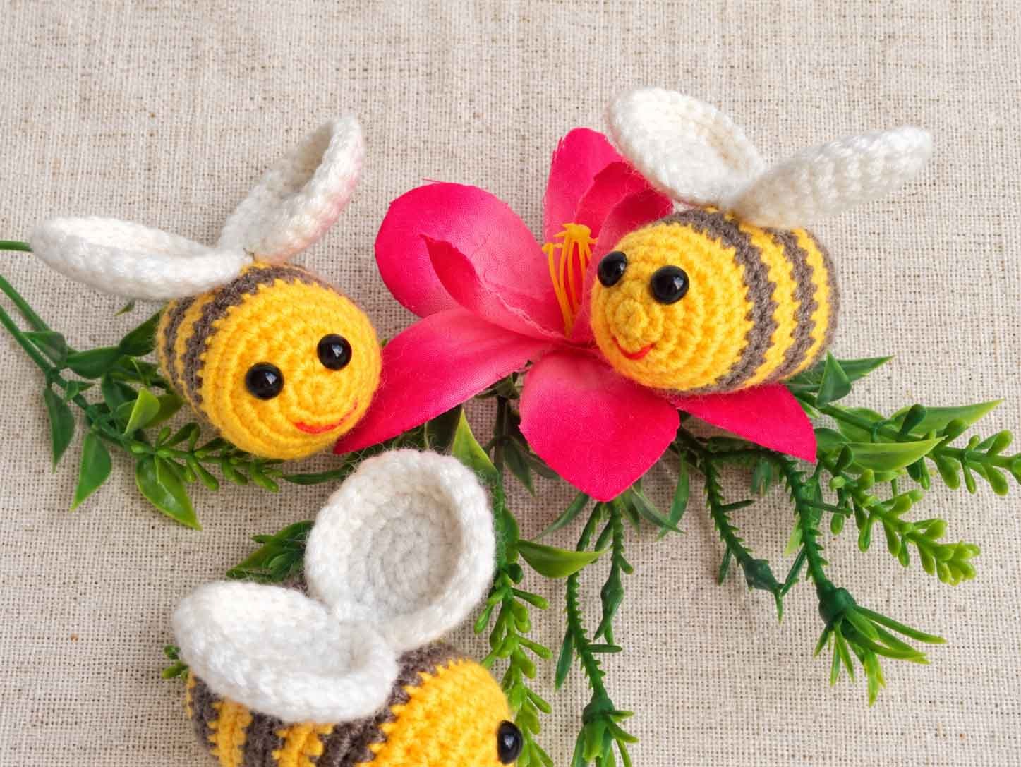Amigurumi Crochet Bee Free Pattern – Easy Cute Bee Tutorial