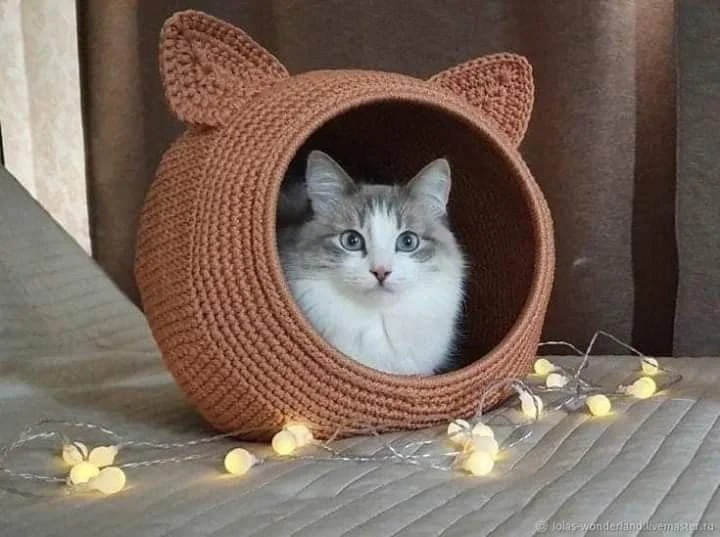 Cat House Crochet Free Pattern - My Crafts Inspirations