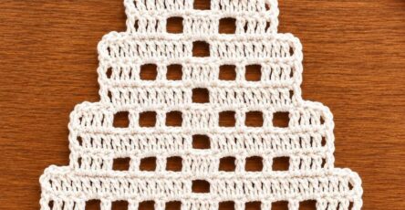 Crochet Christmas Tree Ornament Pattern - Hand Crafted