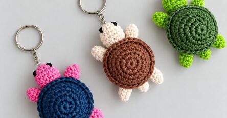 Crochet Turtle Keychain Amigurumi Pattern - STITCHDELIGHT
