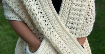 Star Sprinkled Pocket Shawl - My Crafts Inspirations