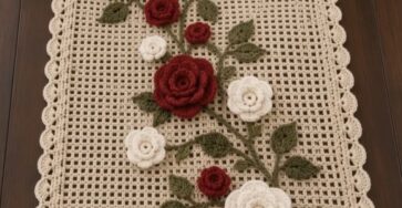 Vintage Roses Table Runner Crochet Pattern | amigurumi